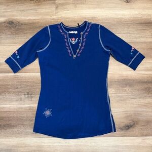 Alp N Rock Henley Embroidered Shirt Womens Size 3 Blue 3/4 Sleeve EUC